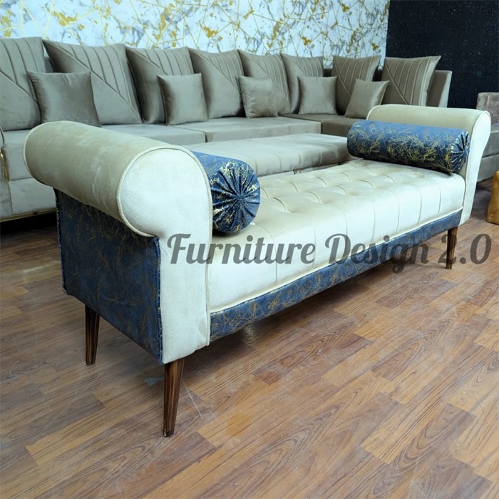 Chesliner Backless Dewan - Image 3